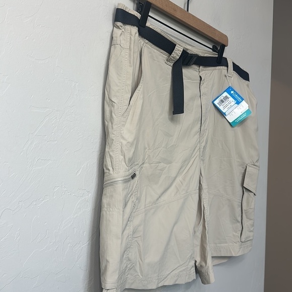 Columbia Kestrel trail short size 40. NWT - Picture 2 of 9